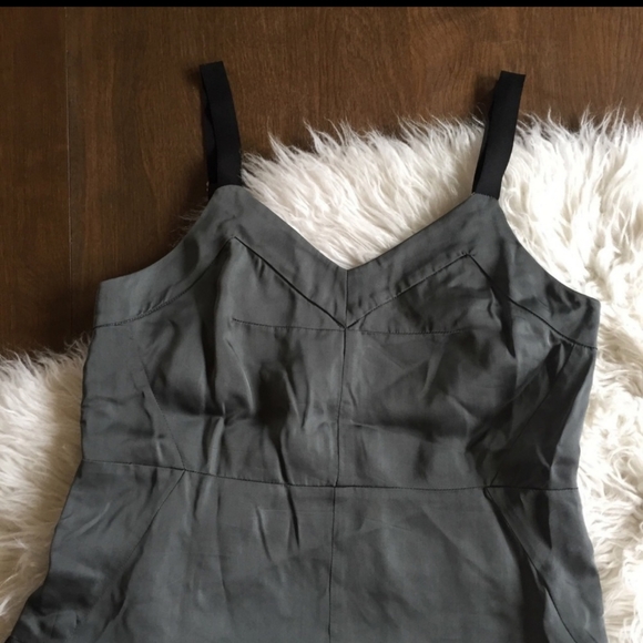 Theory Scarlette Silk Slip Dress-Size 2-EXCELLENT CONDITION-2-*FREE Solar Toys - Picture 4 of 17